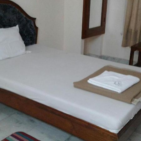 Hotel Geethanjali Residency Bhadrachalam Exterior photo
